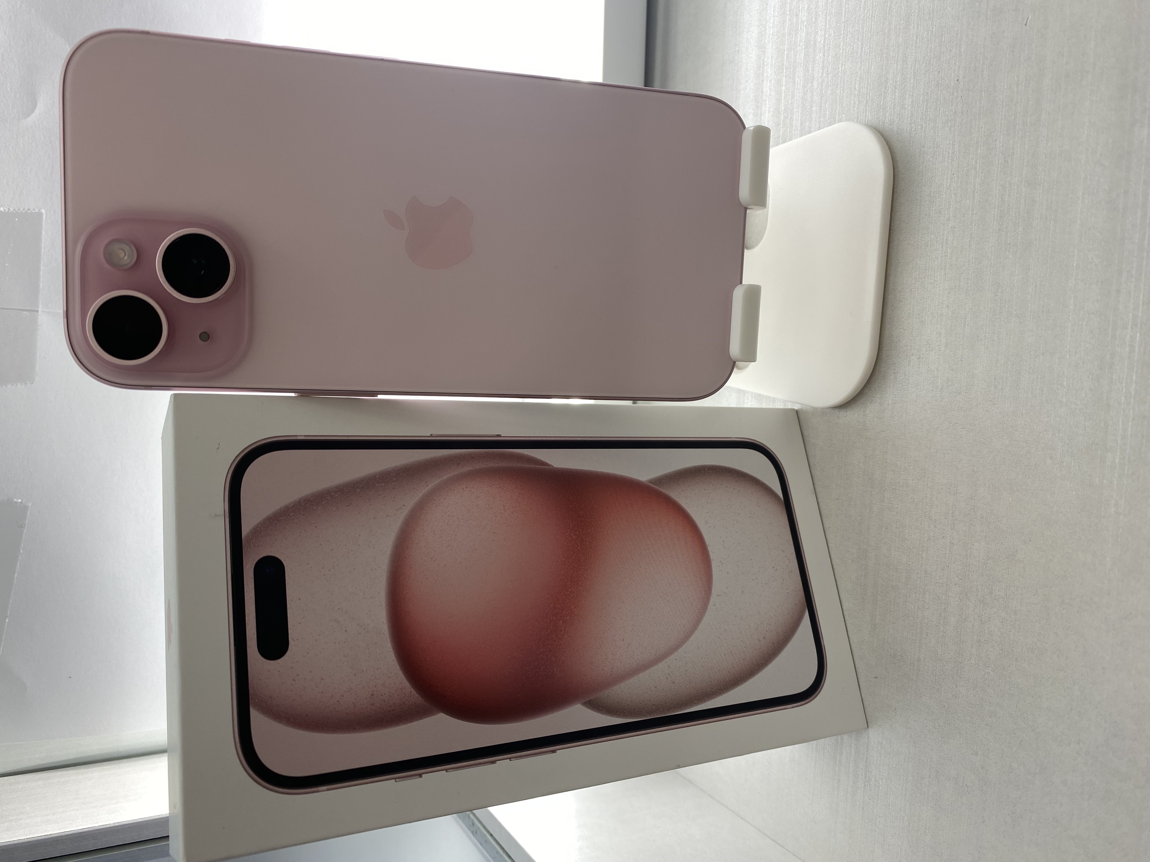 iPhone15 128GB ピンク au △ 【宮古店】