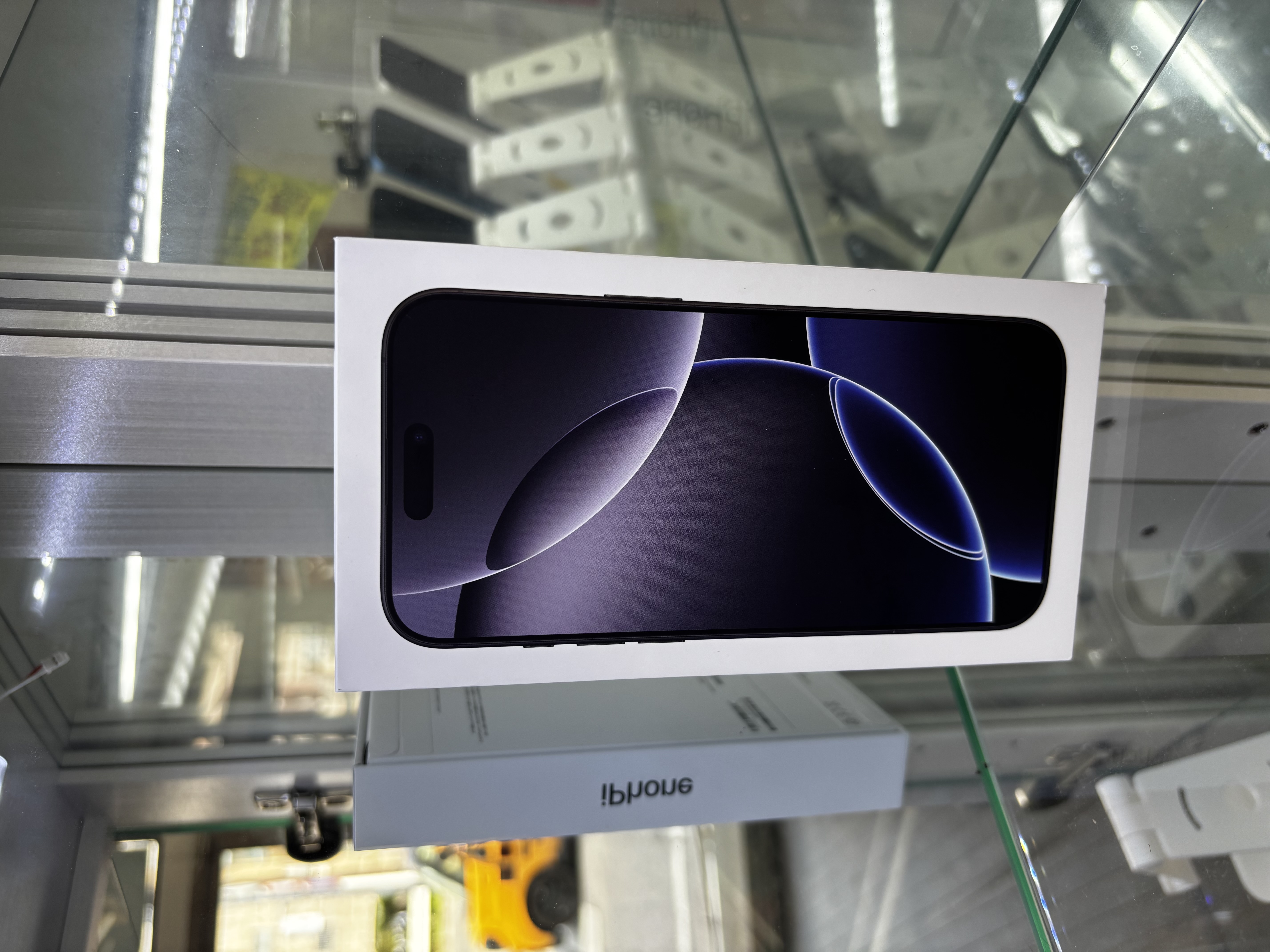 iPhone 16ProMax  512GB ブラックチタニウム Apple ー 【那覇店】