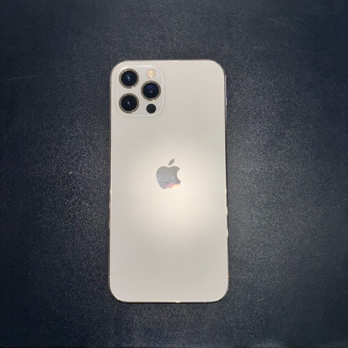 iPhone12Pro シルバー　256GB au △　【宮古店】