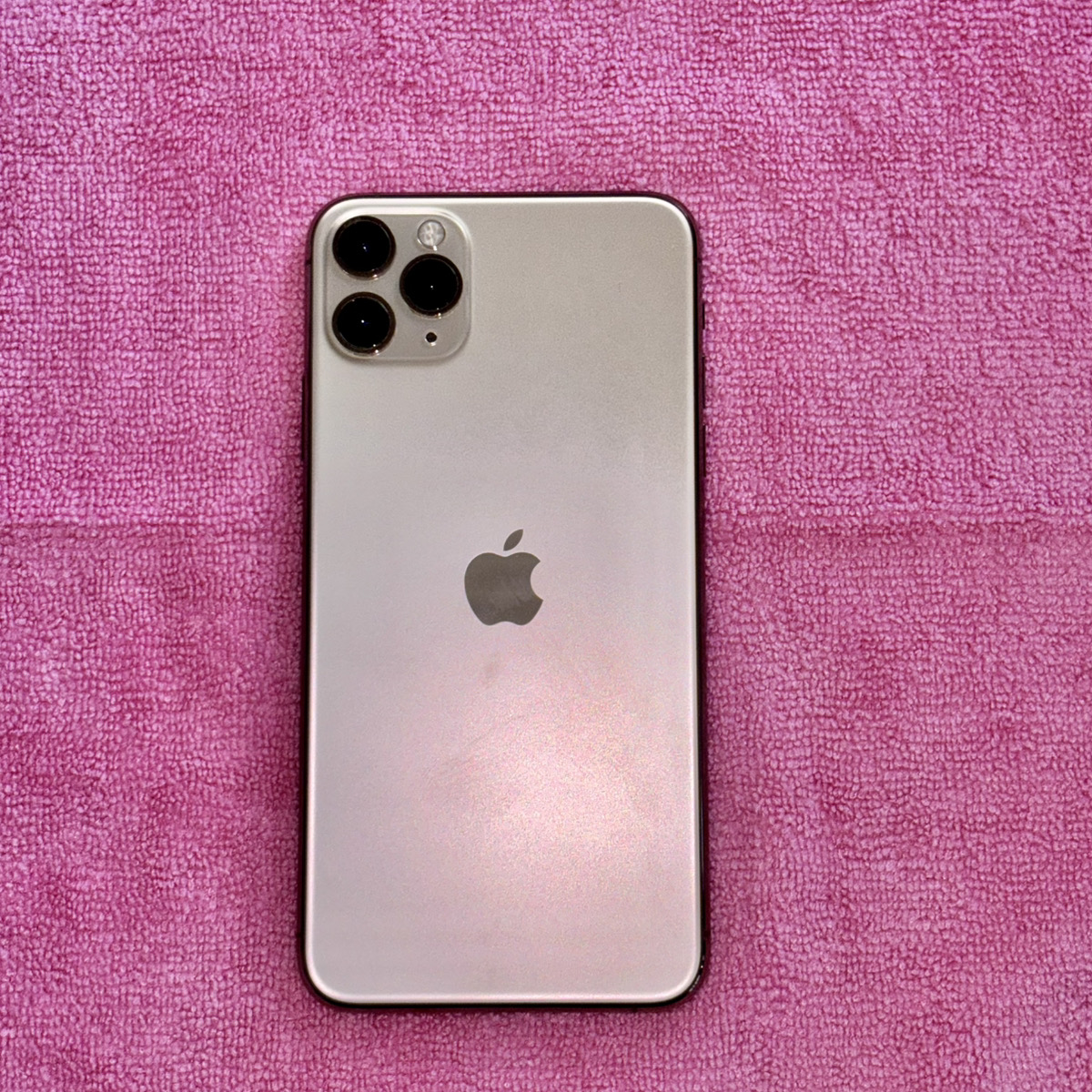 【iPhone11Promax】買取 512GB | ゴールド　《浦添店》