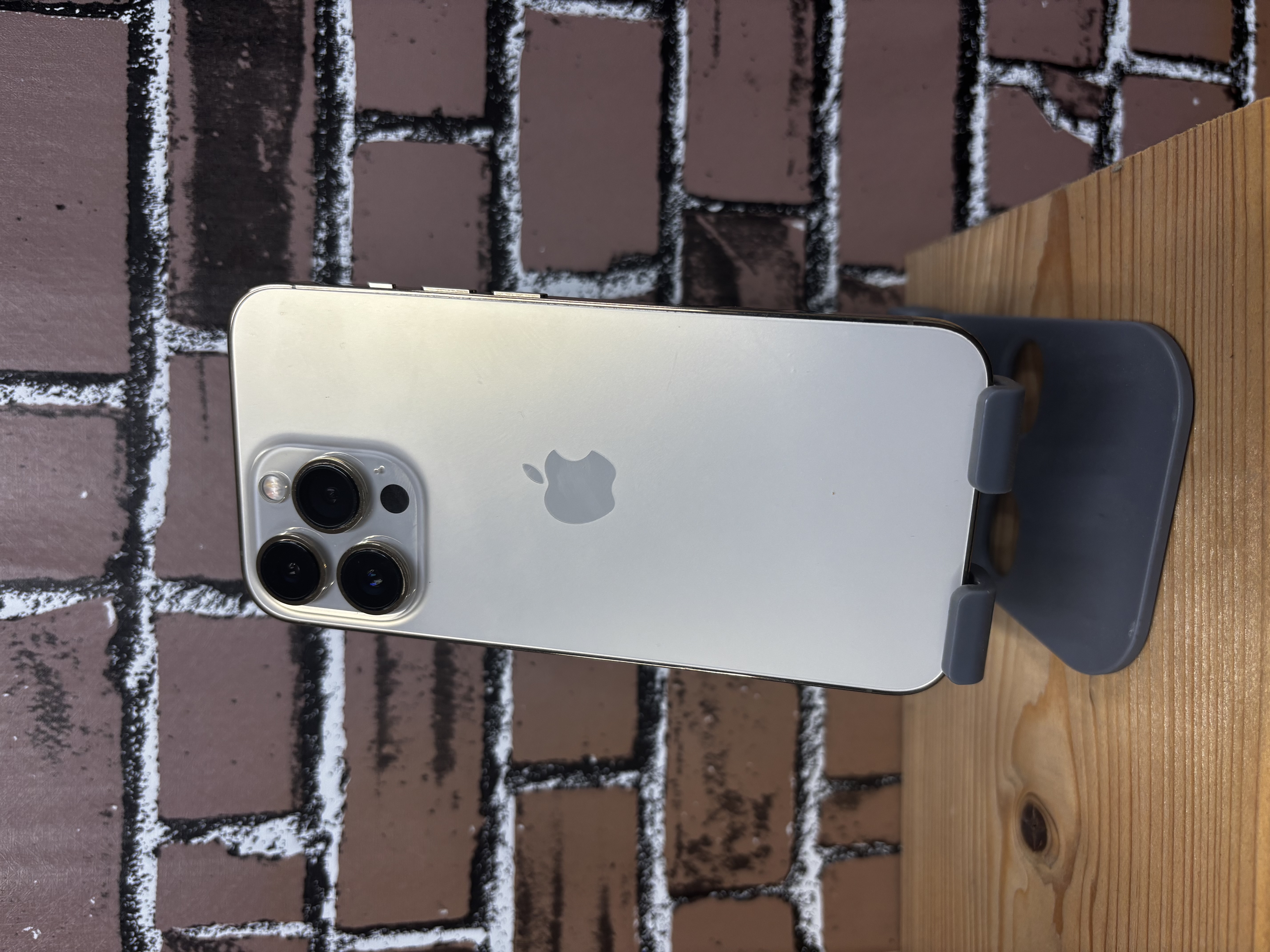 iPhone13 Pro  256GB ゴールド au○ 【石垣店】