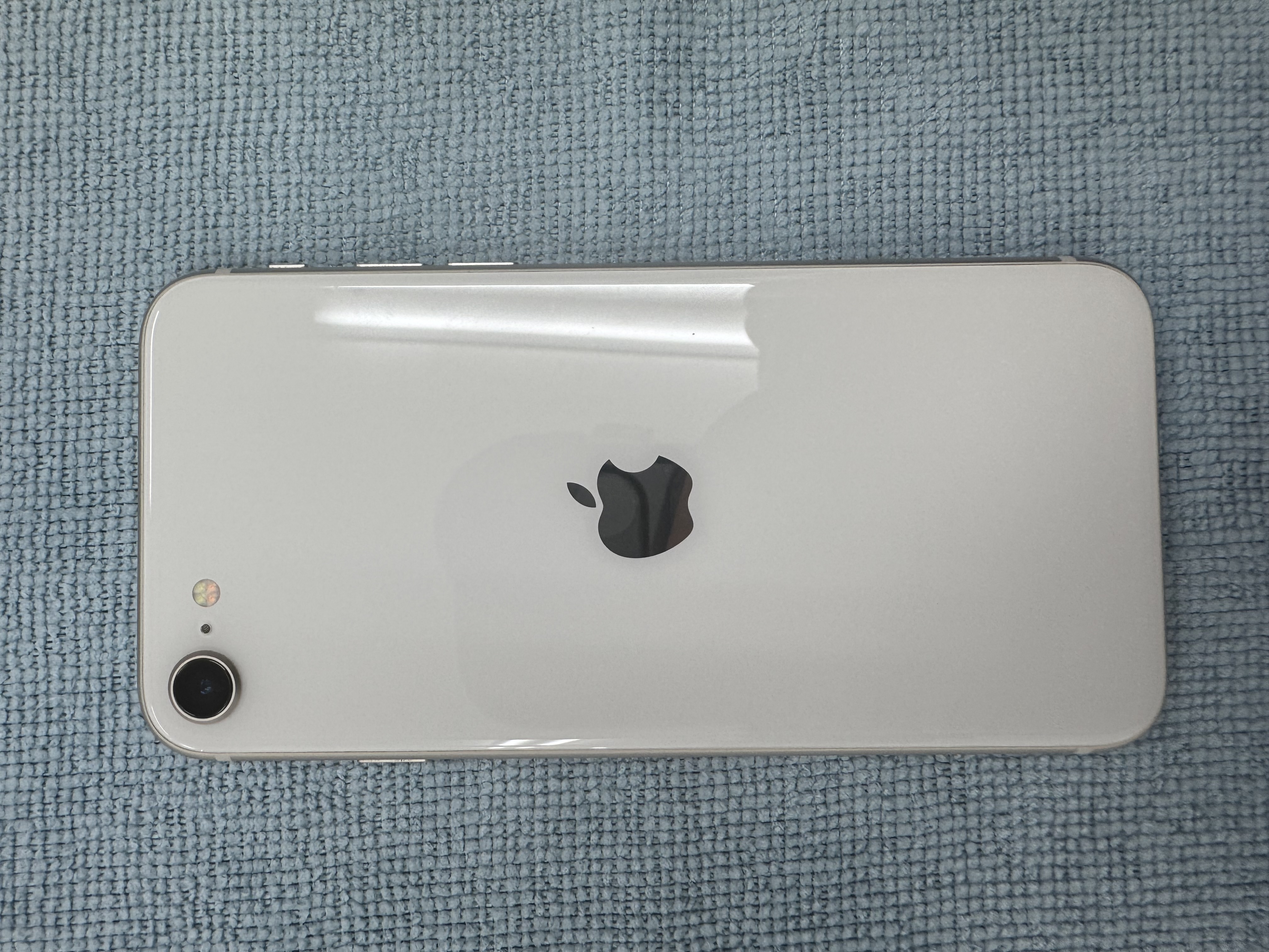 iPhone SE3世代 256GB スターライト  Apple- 【宮古店】