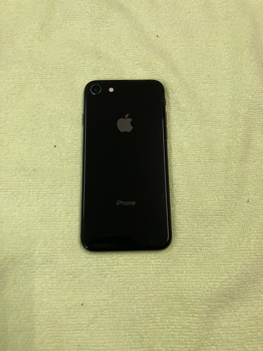 【iPhone8】買取 64GB | スペースグレイ　《浦添店》