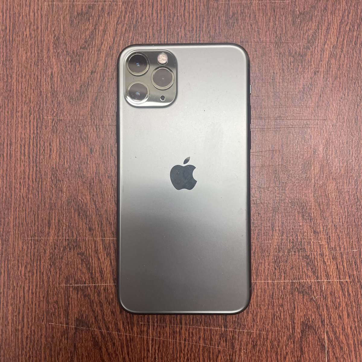 iPhone 11 Pro 64GB スペースグレイ docomo ○ 【石垣店】