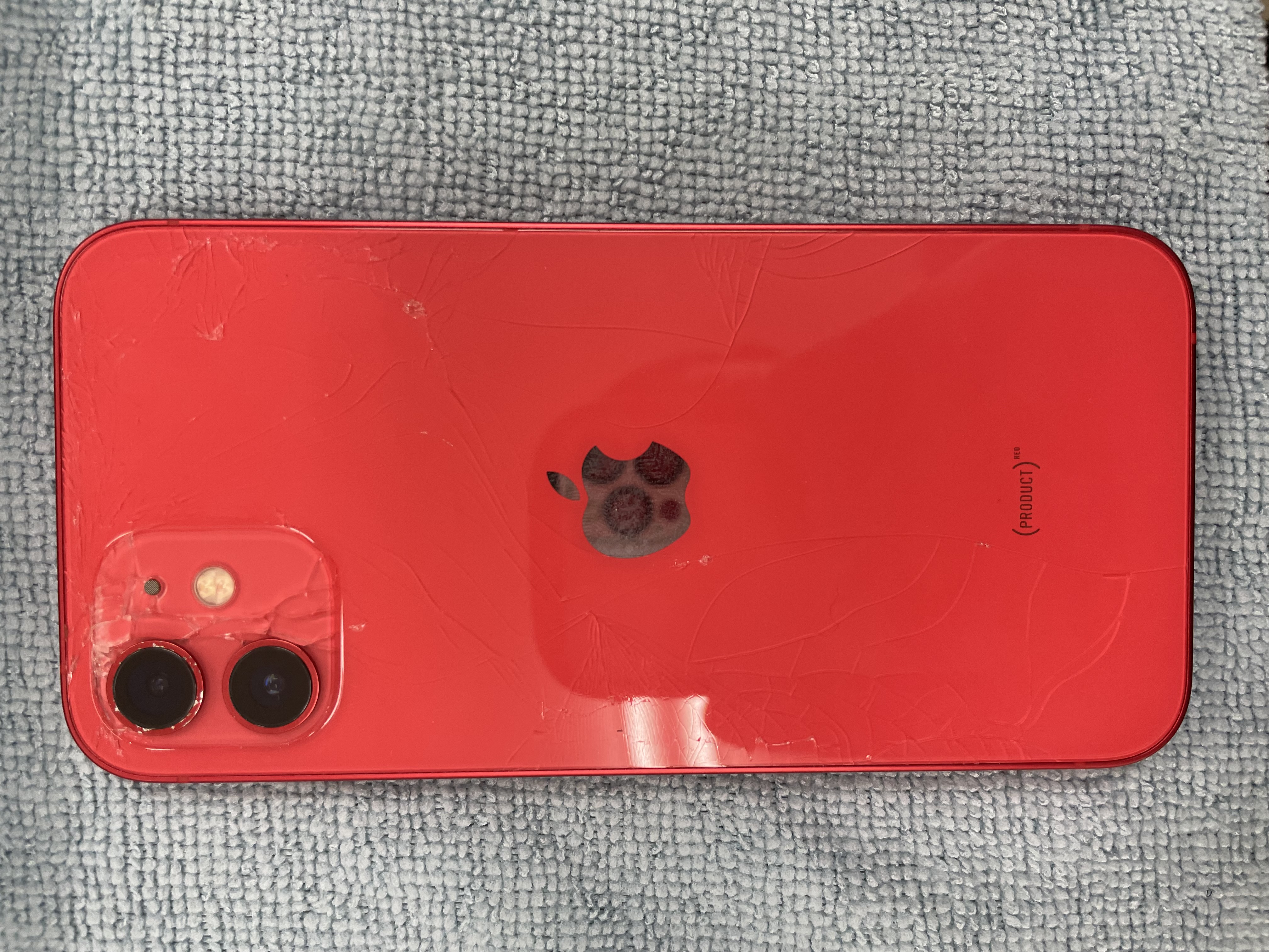 iPhone12 128GB PRODUCT RED docomo◯ 【宮古店】