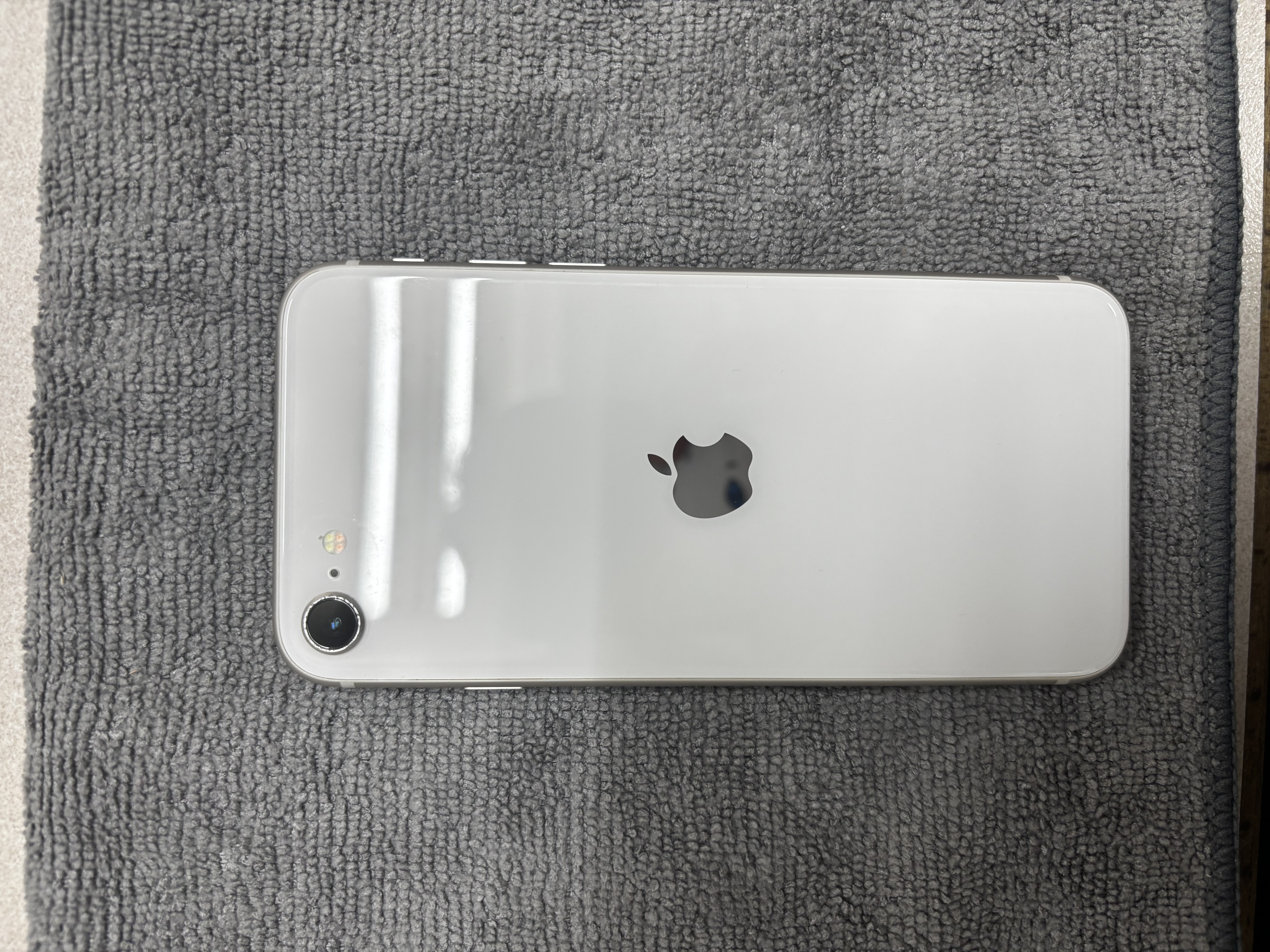 【iPhoneSE3】買取 128GB | スターライト　《石垣店》