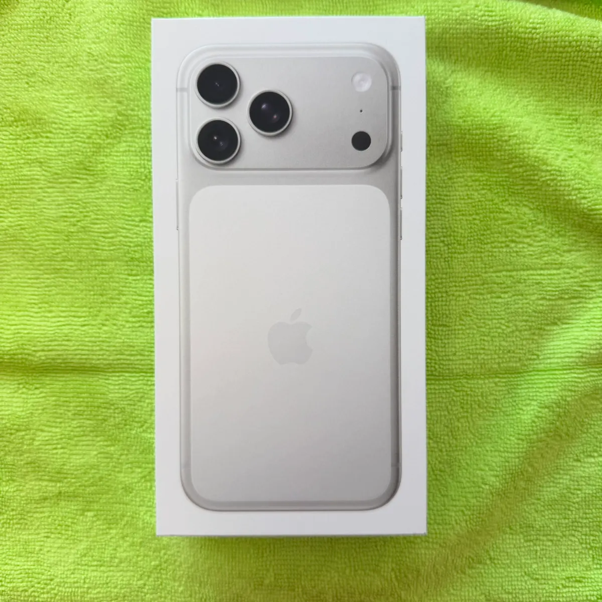 【iPhone17ProMax】買取 256GB | シルバー　《那覇店》