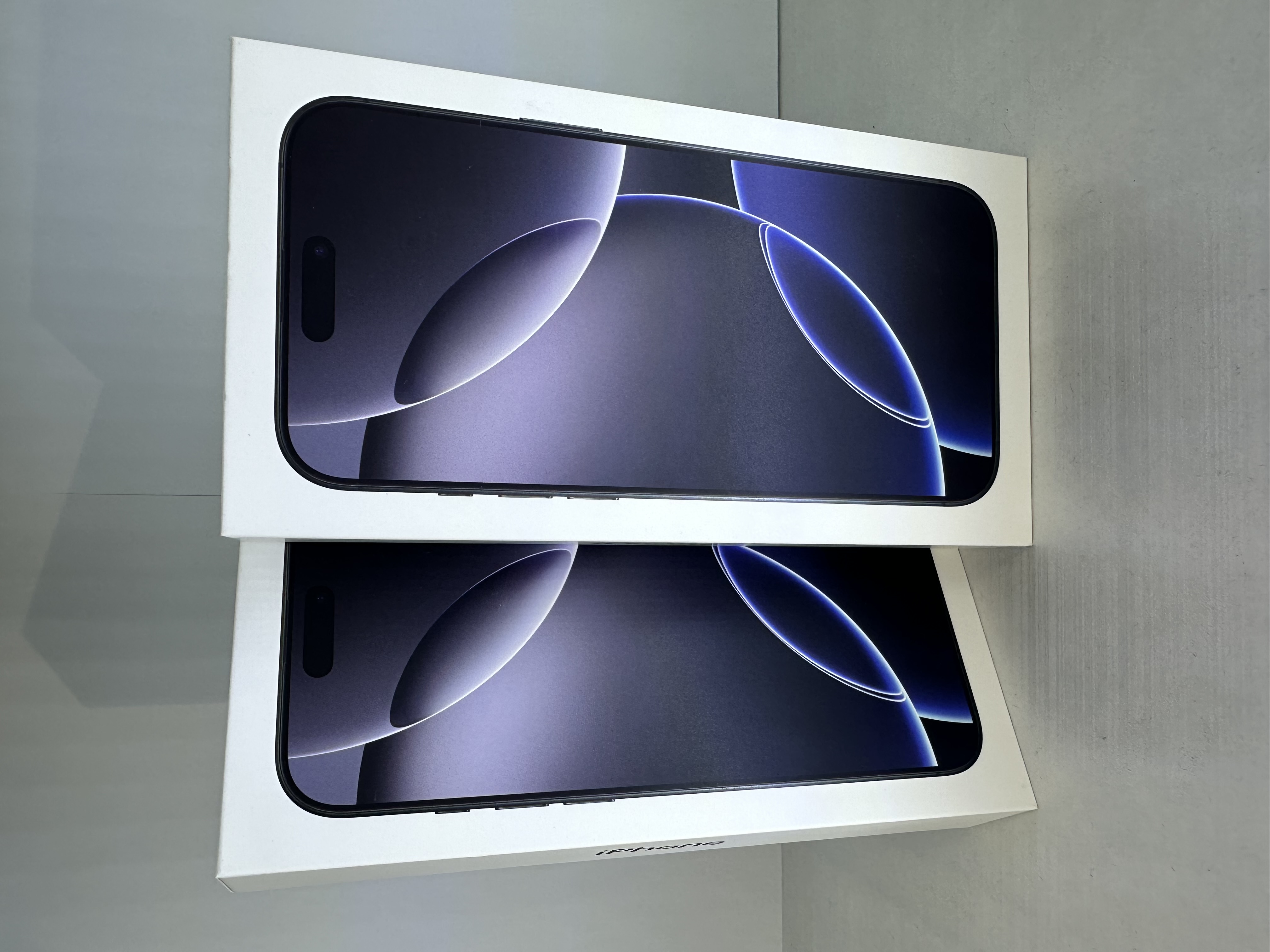 iPhone16promax 1TB ブラックチタニウム Apple- 【那覇店】