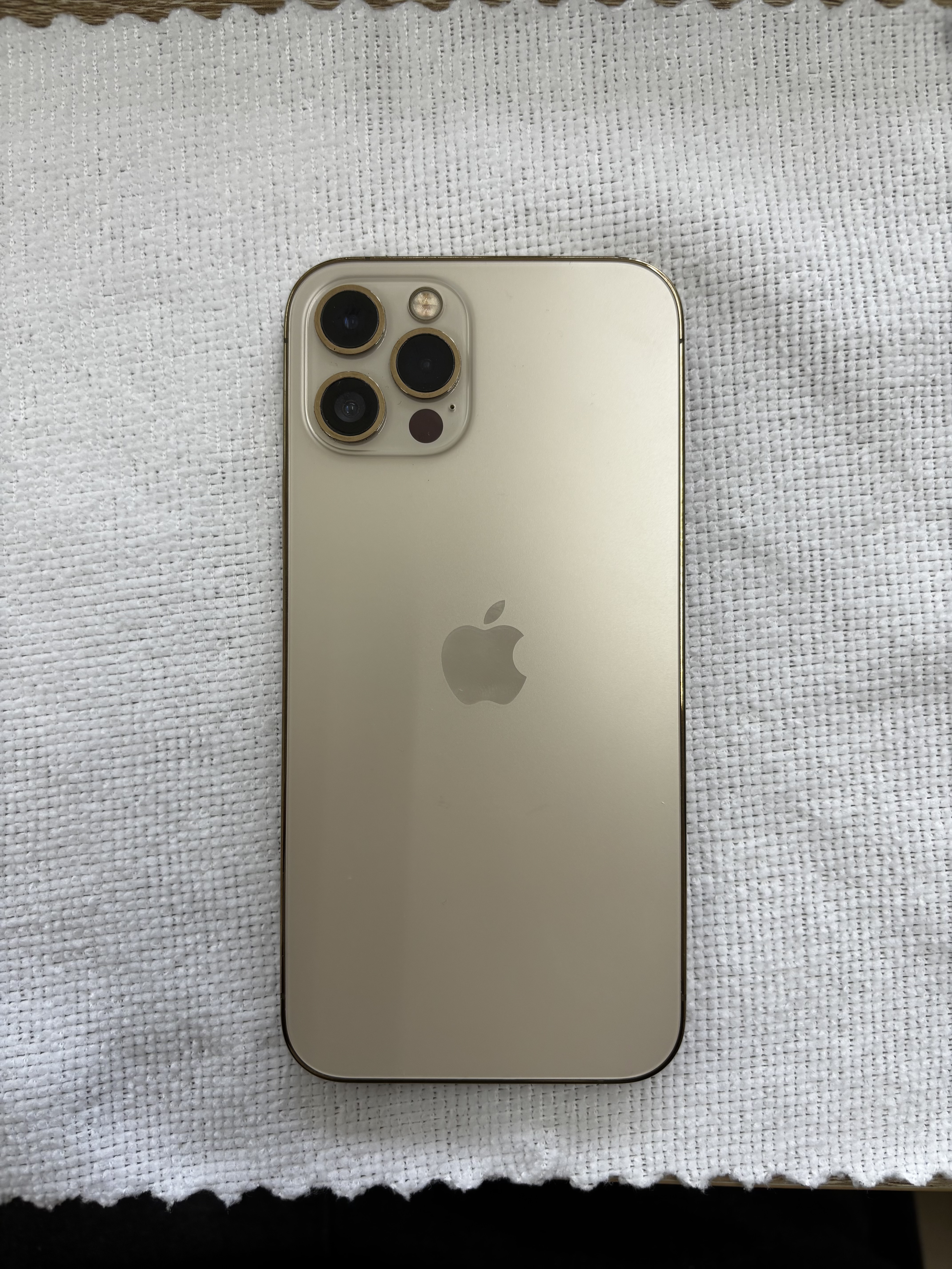【iPhone12ProMax】買取 256GB | ゴールド　《浦添店》
