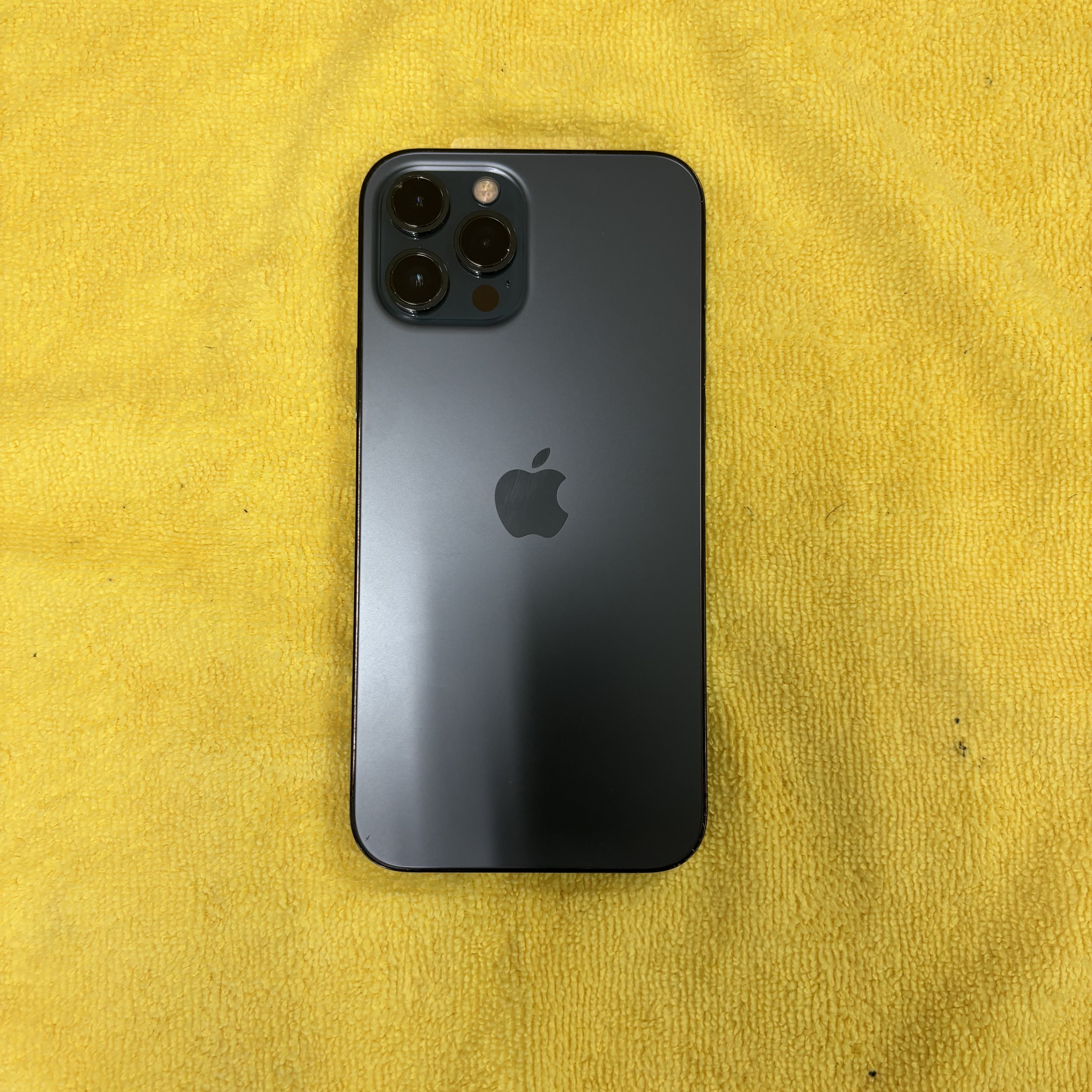 【iPhone11ProMax】買取 256GB | ブラック　《浦添店》