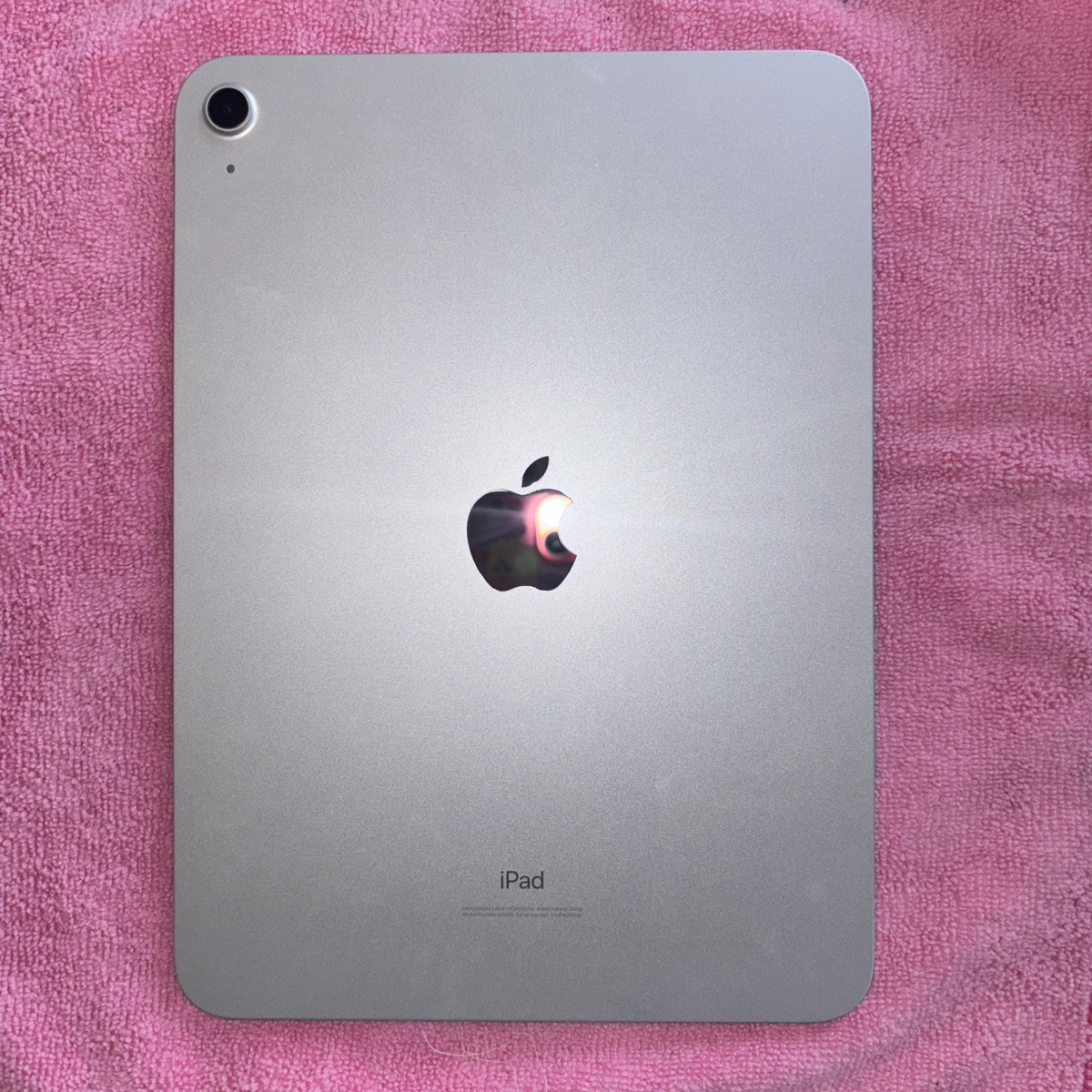 【iPad10世代 WiFiモデル】買取  256GB | シルバー　《宮古店》
