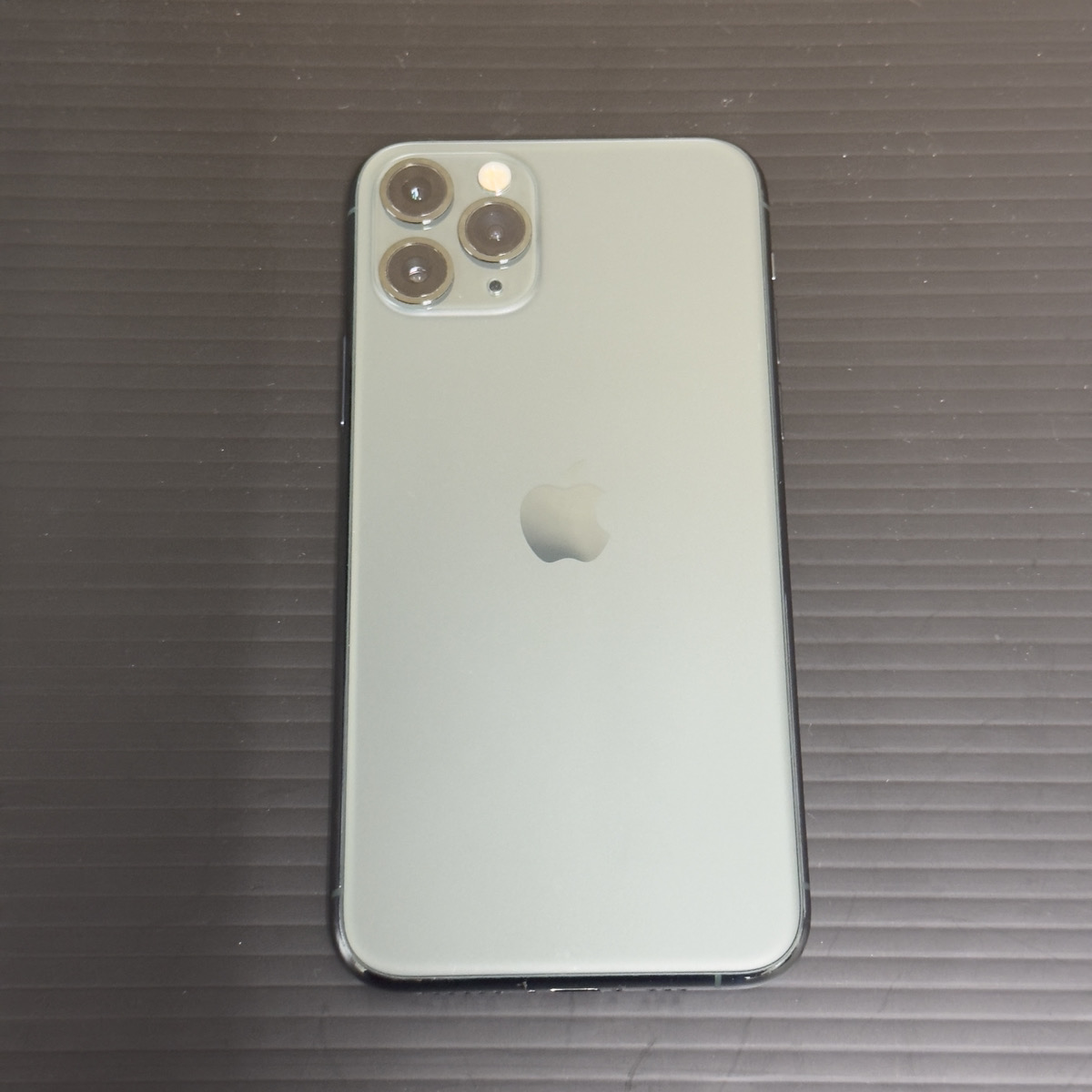 【iPhone11Pro】買取 512GB | ミッドナイトグリーン　《石垣店》